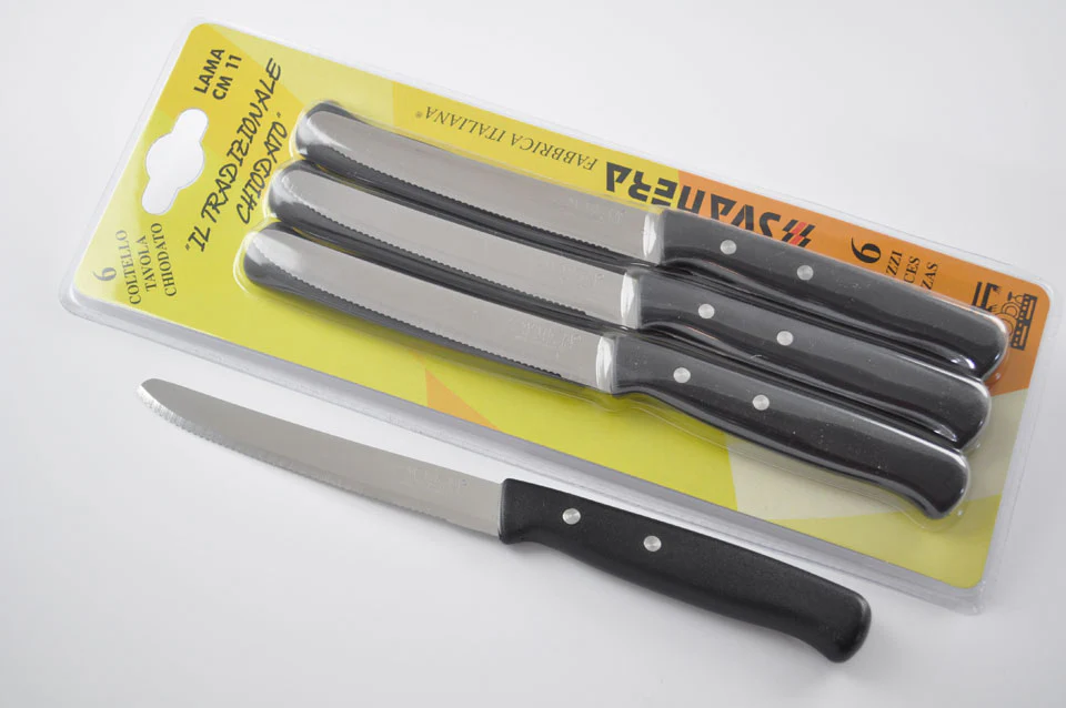 7.99 6 PC STEAK KNIFE SET - BLACK