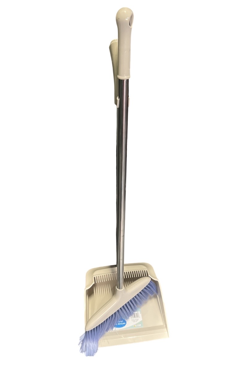 3.99 DUSTPAN WITH BROOM 