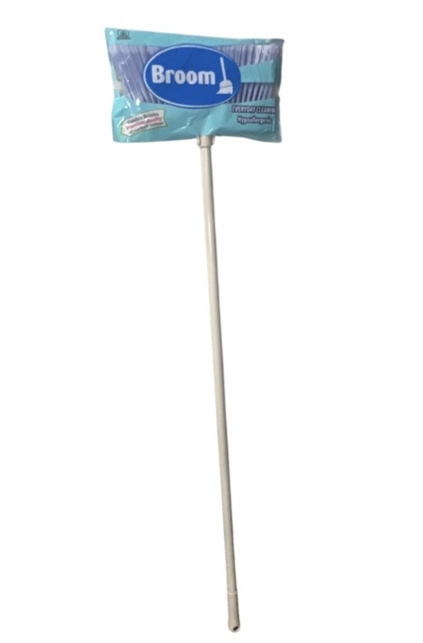 4.99 BROOM 