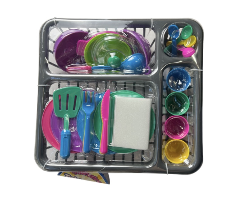 9.99 TABLEWARE PLASTIC