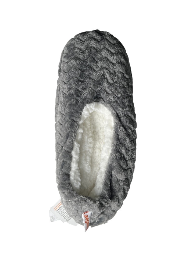 3.99 FUZZY SHOE SOCKS 