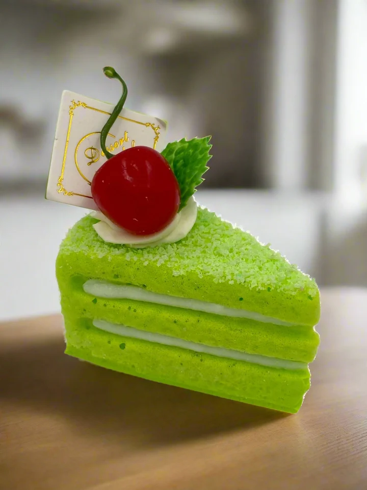 1.99 CAKE MAGNET DÉCOR