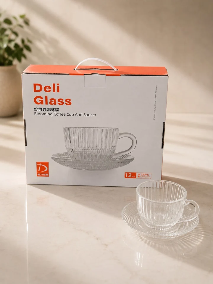 10.49 6PC GLASS TEA CUP W/SAUCER